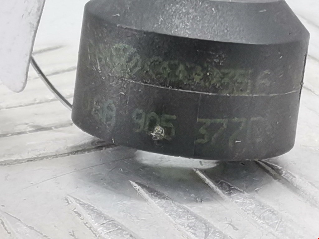 Датчик детонации VOLKSWAGEN Bora 1998-2005