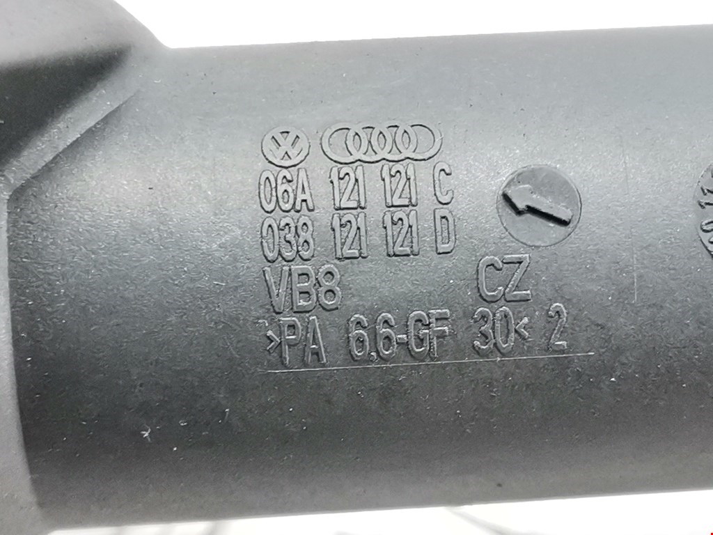 Корпус термостата VOLKSWAGEN Golf V 2003-2009