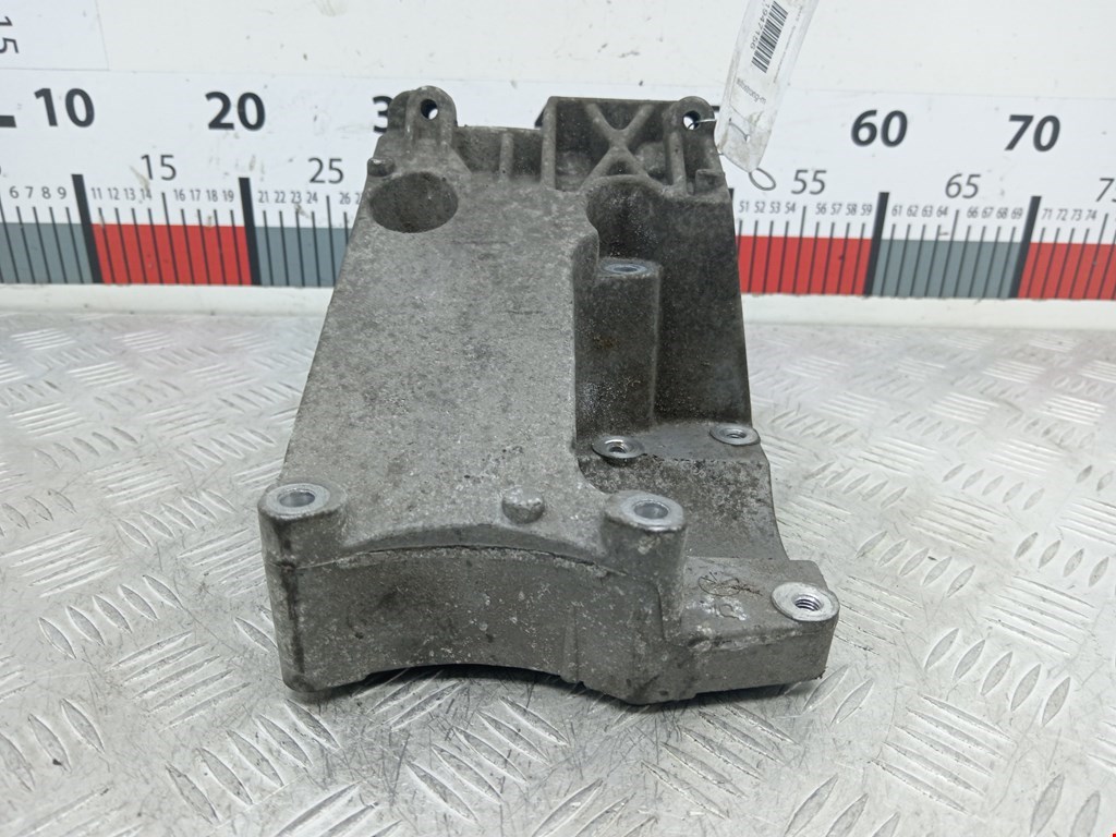 Кронштейн кондиционера FORD Focus II 2005-2011