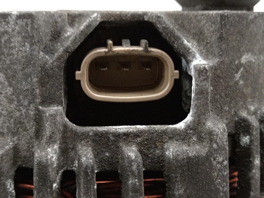 Генератор NISSAN Note E11 2005-2014