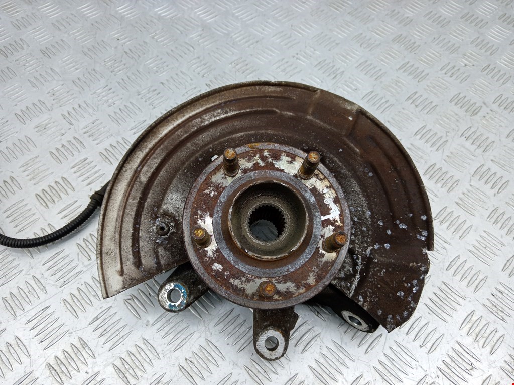 Кулак задний левый Jaguar S-Type (1998-2008)