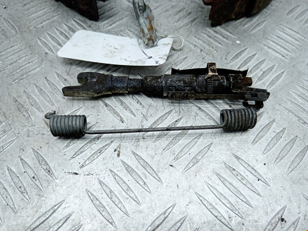 Механизм ручного тормоза (ручника) FORD Focus III 2011-2019