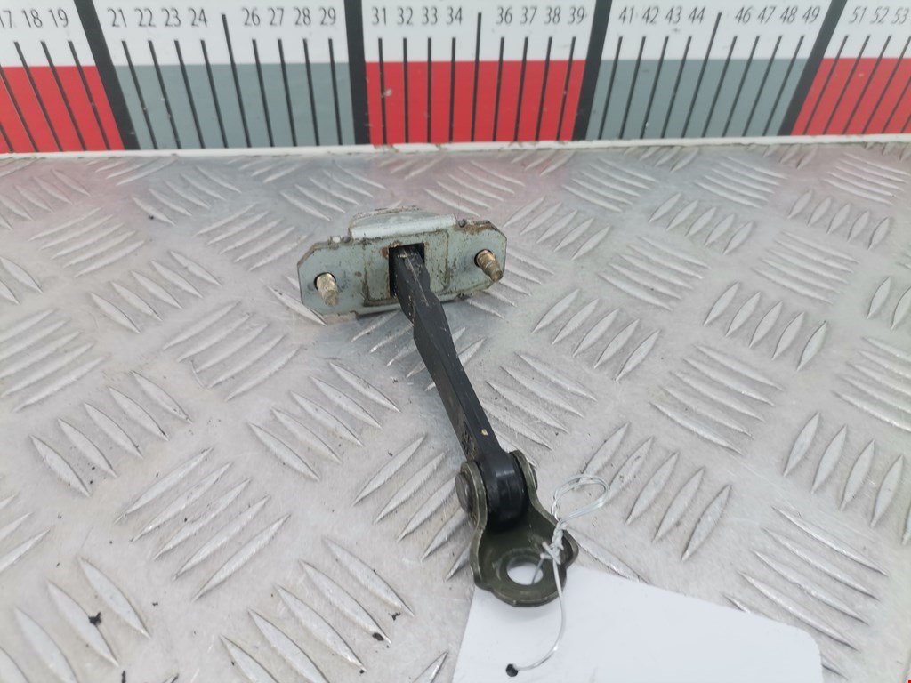 Ограничитель открывания двери SUBARU Legacy 1998-2004