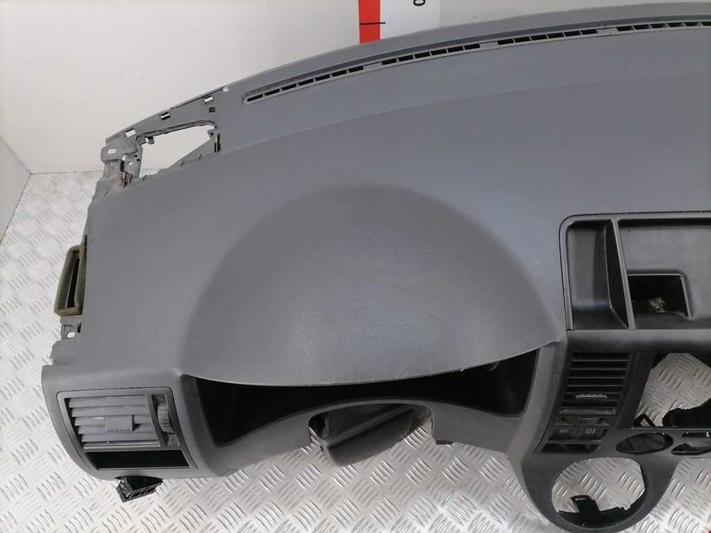 Торпедо VOLKSWAGEN Transporter T5 2003-2015