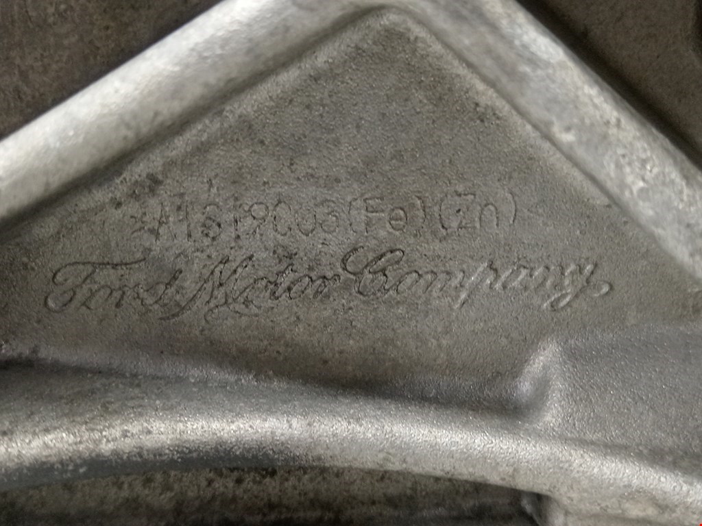 Кронштейн кондиционера FORD Focus II 2005-2011