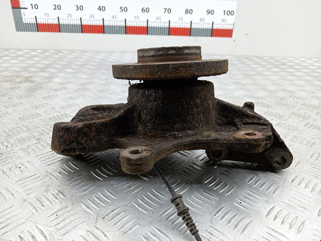 Ступица передняя левая MERCEDES-BENZ Sprinter 906 2006-2018