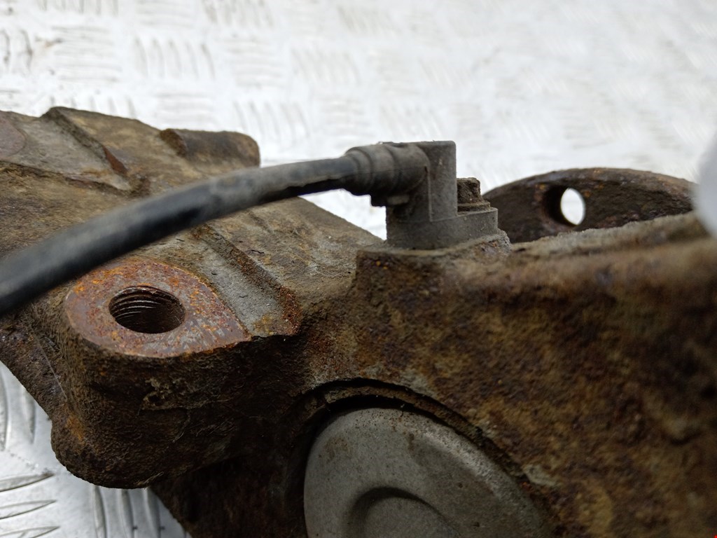 Ступица передняя левая MERCEDES-BENZ Sprinter 906 2006-2018