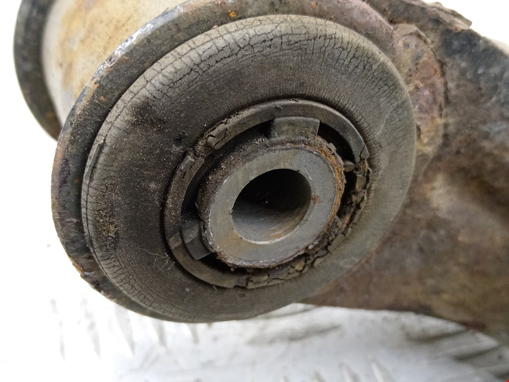 Рычаг передний левый MERCEDES-BENZ Sprinter 906 2006-2018