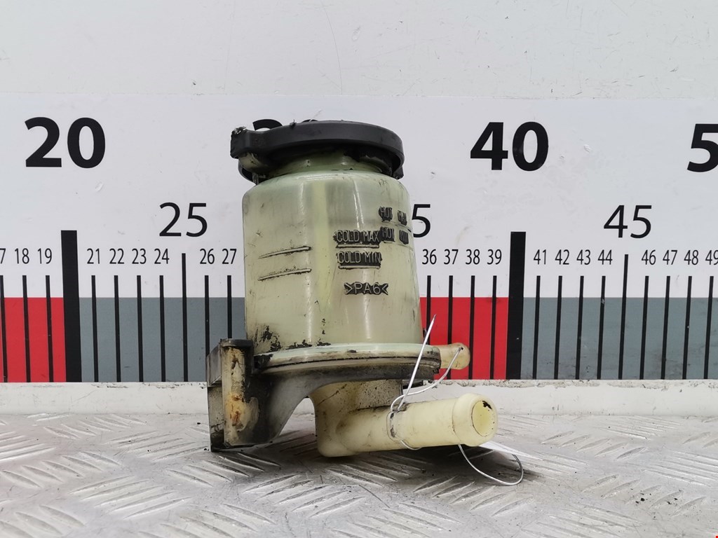 Бачок ГУР (гидроусилителя) TOYOTA Avensis 2003-2008