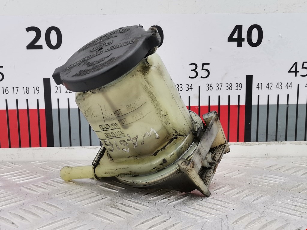 Бачок ГУР (гидроусилителя) TOYOTA Avensis 2003-2008