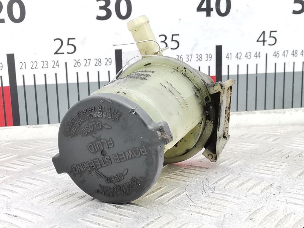 Бачок ГУР (гидроусилителя) TOYOTA Avensis 2003-2008