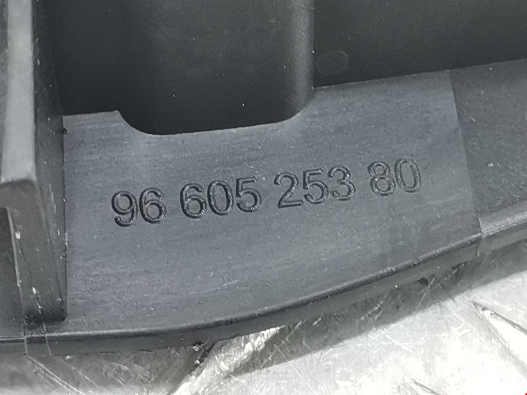 Ручка дверная передняя внутренняя правая PEUGEOT 308 2007-2015