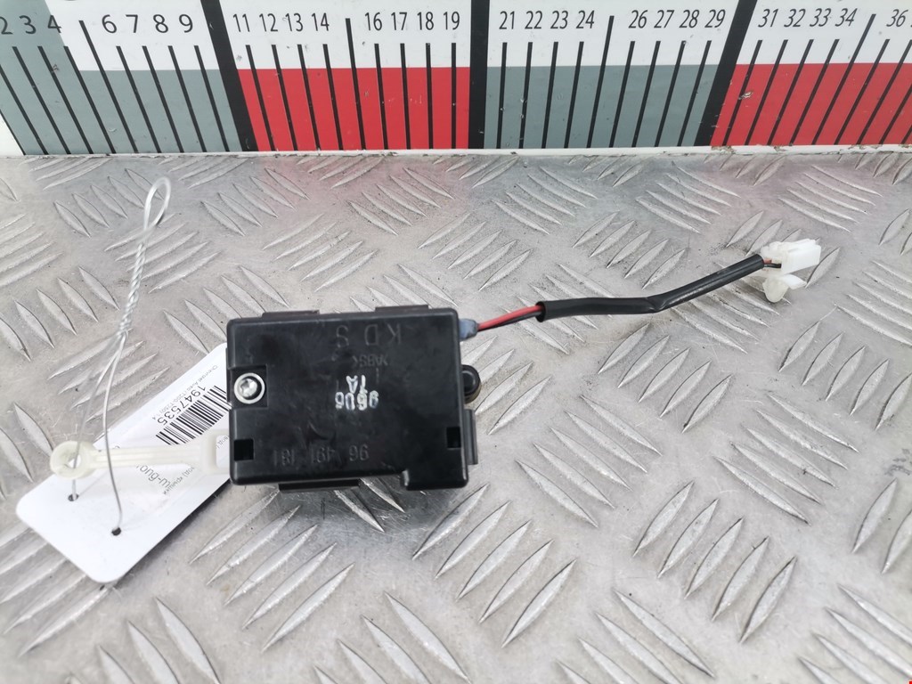 Сервопривод (электропривод моторчик привода) замка крышки багажника Chevrolet Aveo (T200-T250) (2002-2012)