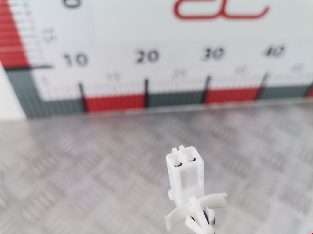 Активатор замка багажника CHEVROLET Aveo T200 2003-2008