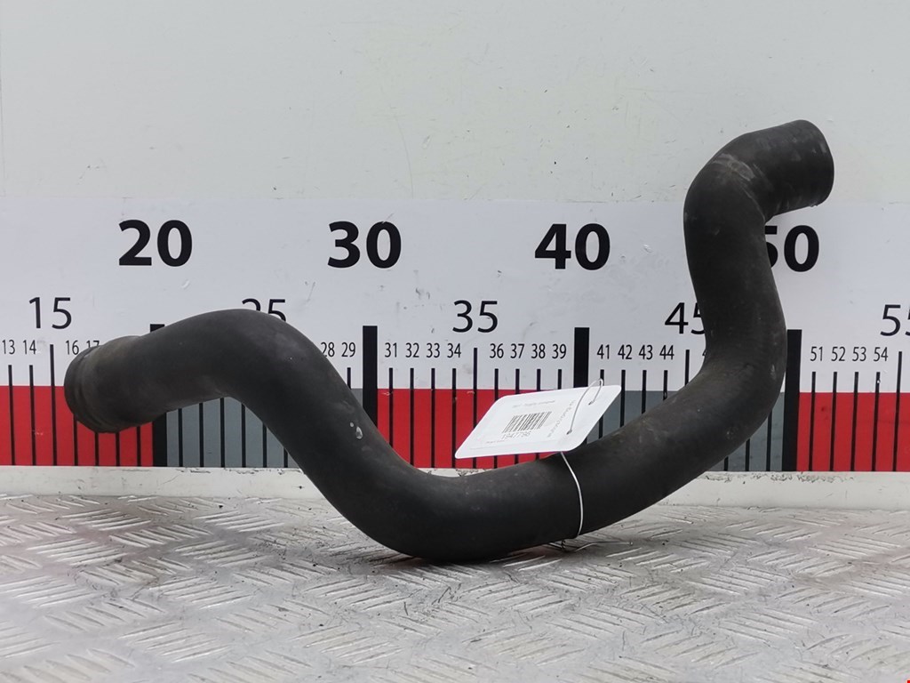 Патрубок системы охлаждения Renault Scenic 1 (1996-2003)