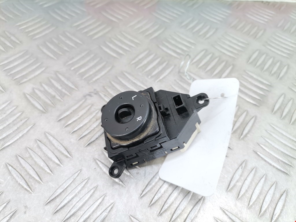 Блок управления зеркалами KIA Soul I 2008-2014