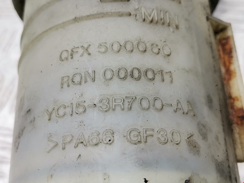 Бачок ГУР (гидроусилителя) FORD Transit 2000-2006