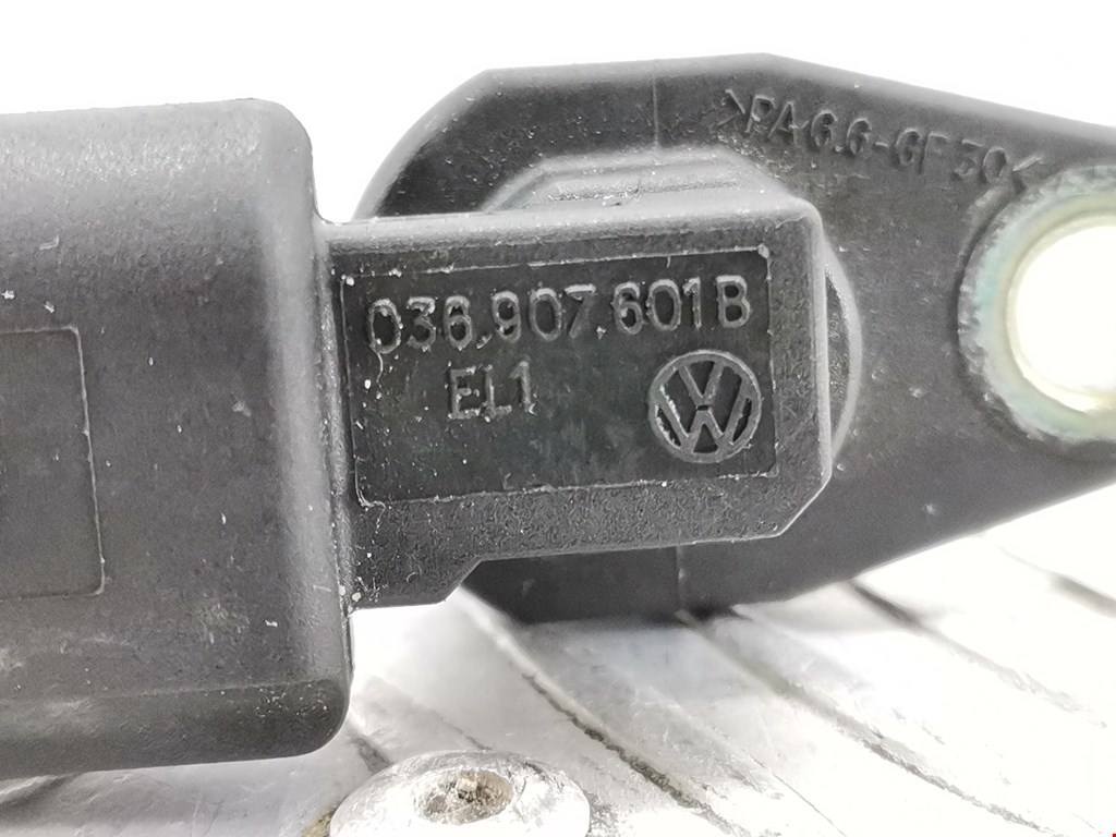 Датчик положения распредвала VOLKSWAGEN Golf IV 1997-2003