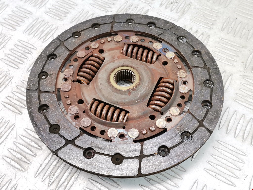 Маховик (демпфер сцепления) SKODA Fabia MK1 1999-2006