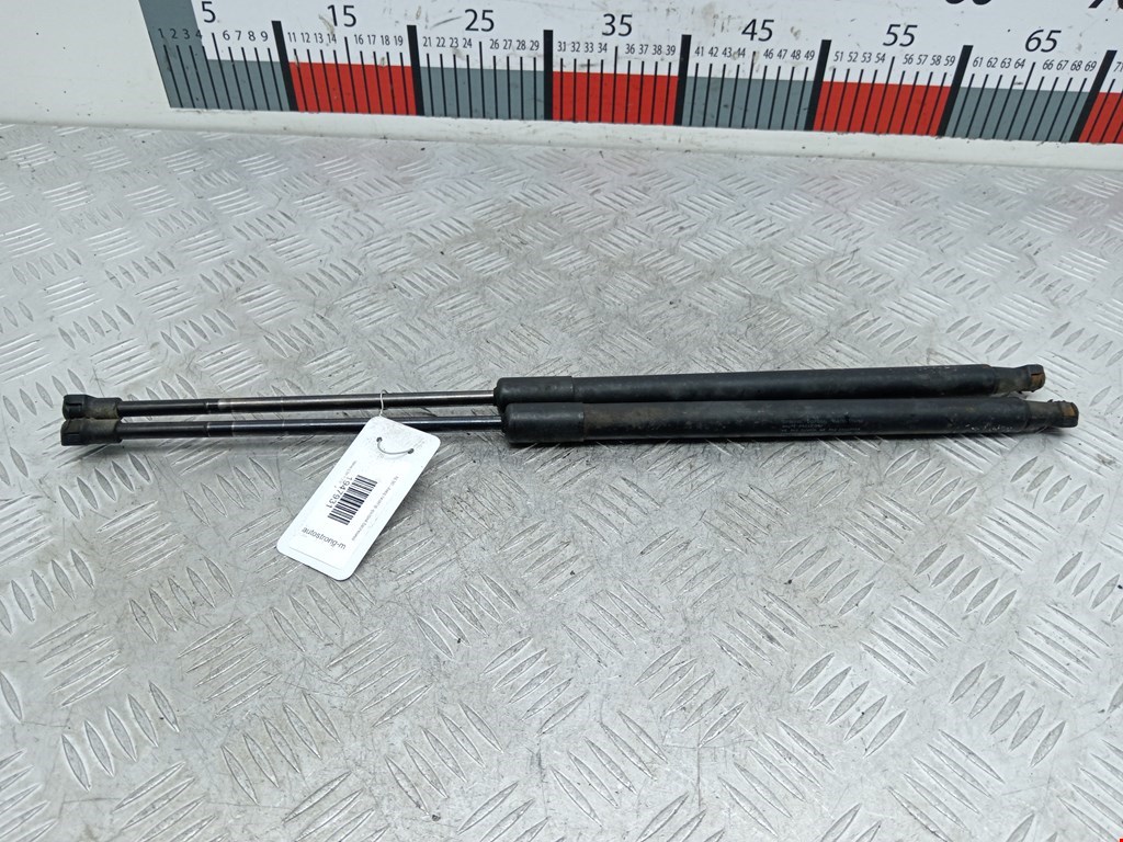 Амортизатор крышки (двери) багажника VOLVO C30 2006-2013