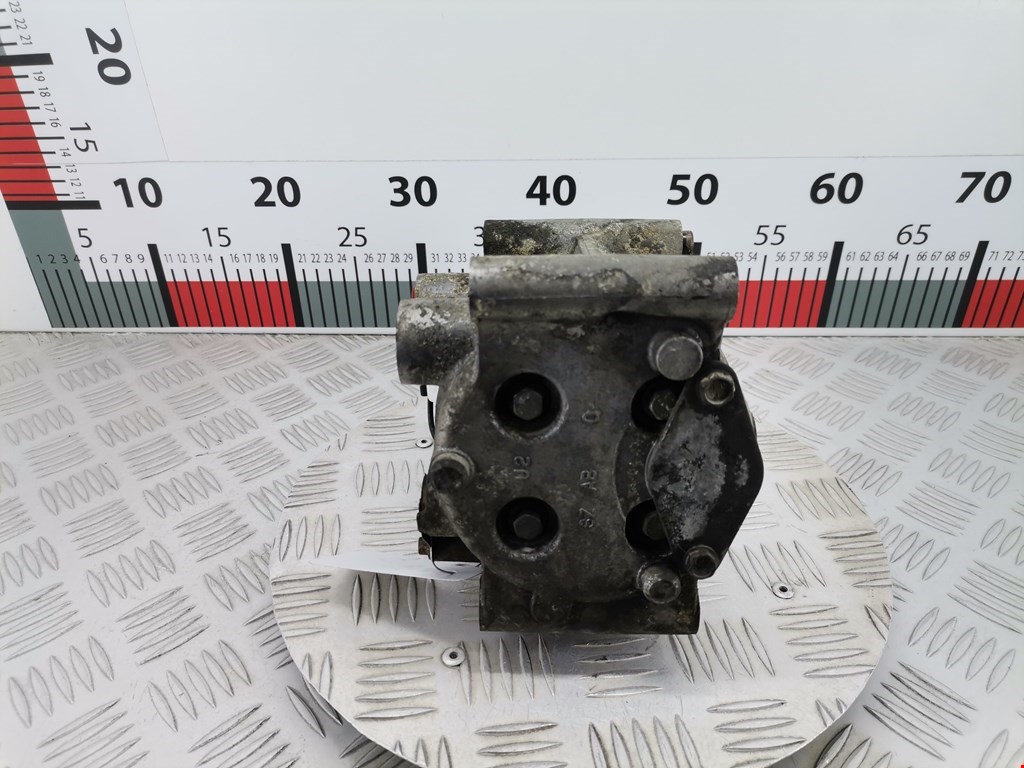 Компрессор кондиционера (системы кондиционирования) FORD Fiesta 2001-2008