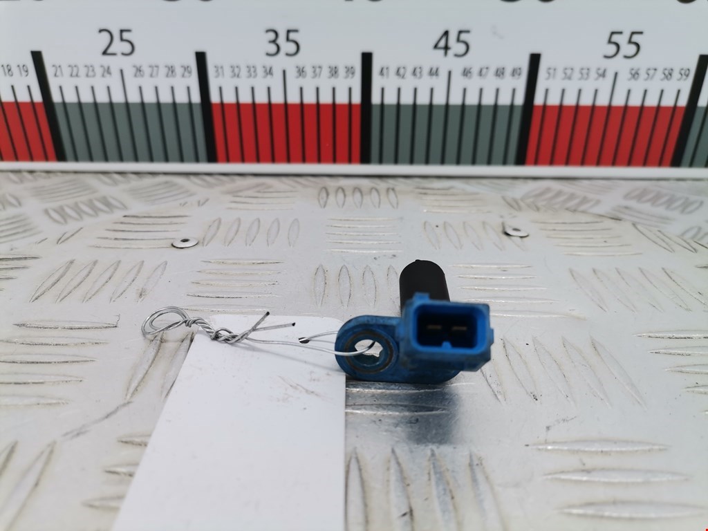 Датчик положения коленвала FORD Fiesta 2001-2008