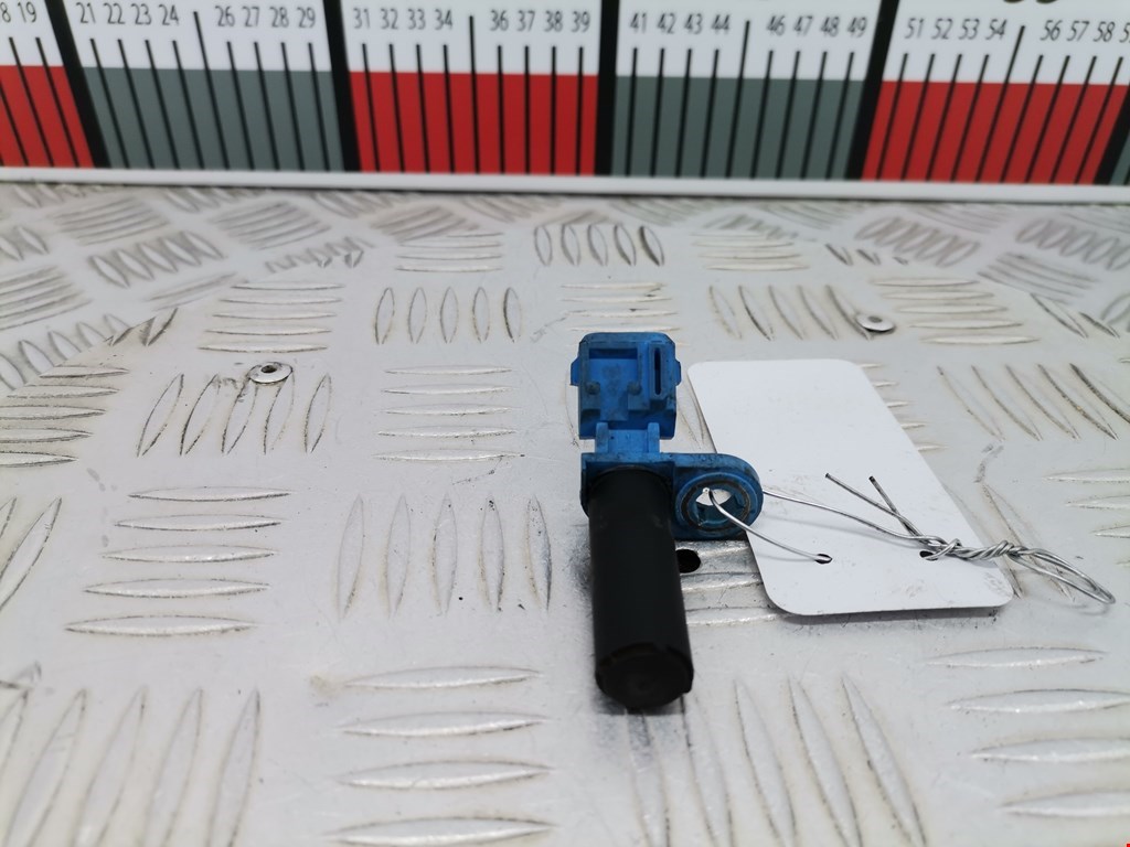 Датчик положения коленвала FORD Fiesta 2001-2008