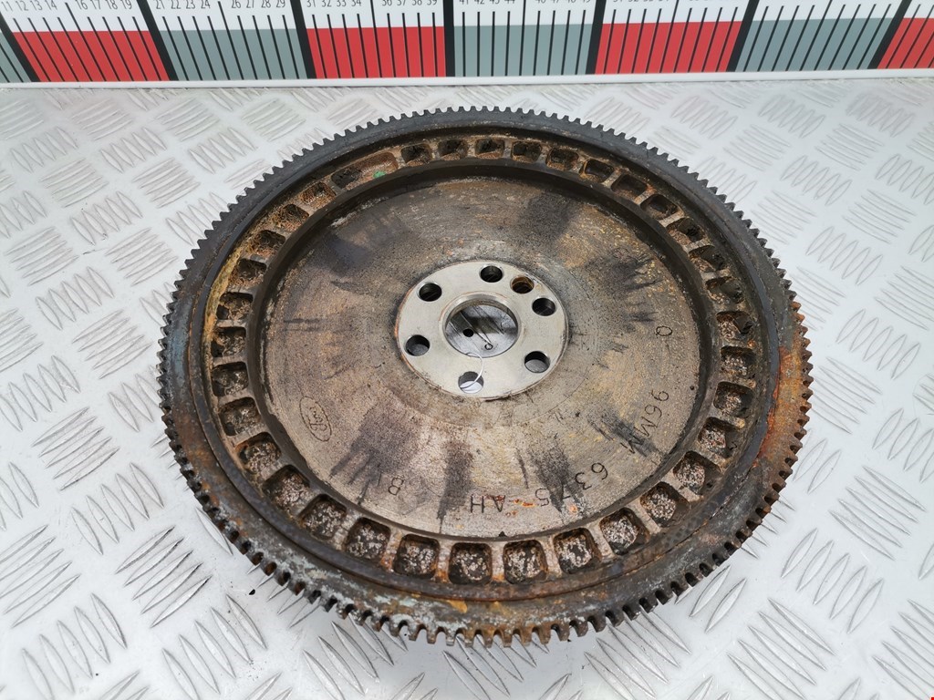 Маховик (демпфер сцепления) FORD Fiesta 2001-2008