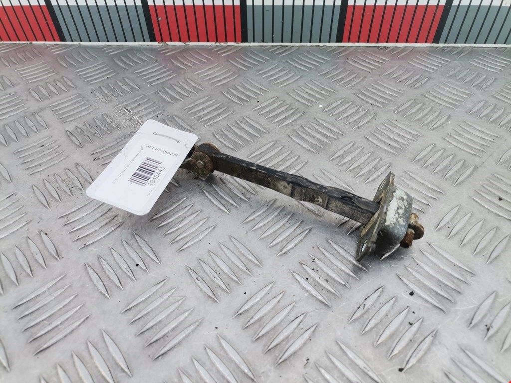 Ограничитель открывания двери Fiat Sedici (FY) (2005-2014)