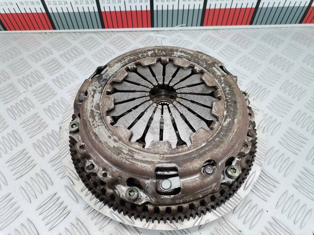 Маховик (демпфер сцепления) Peugeot 206 (1998-2006)