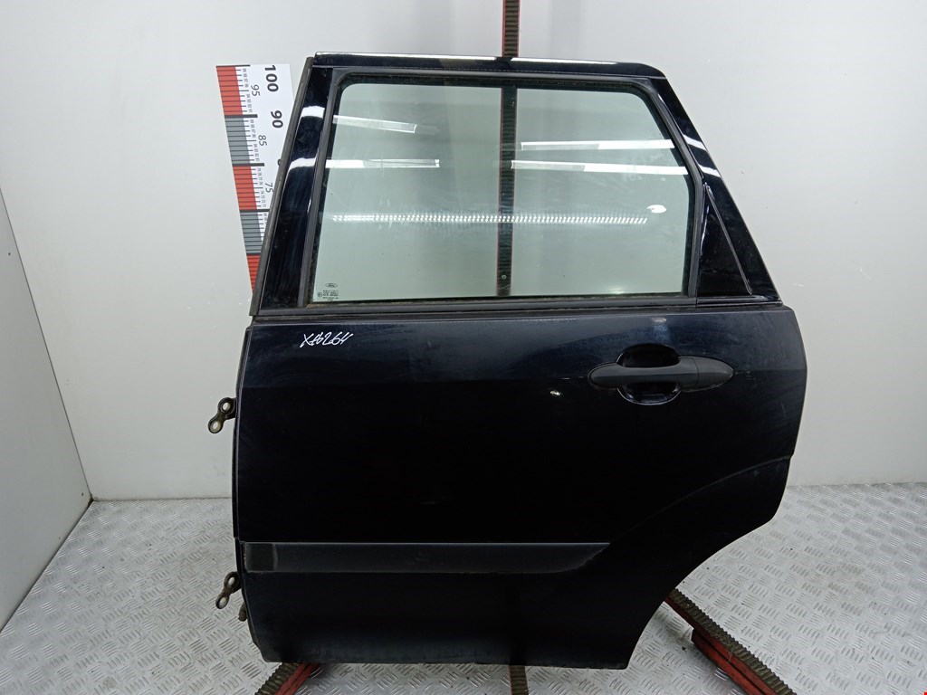 Стекло двери задней левой Ford Focus 1 (1998-2005)