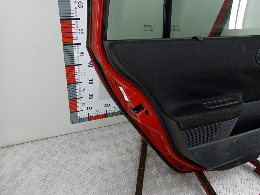 Дверь задняя левая RENAULT Megane II 2002-2009