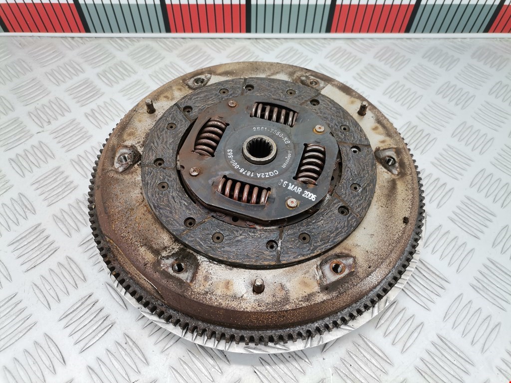 Маховик (демпфер сцепления) FORD Fiesta 2001-2008