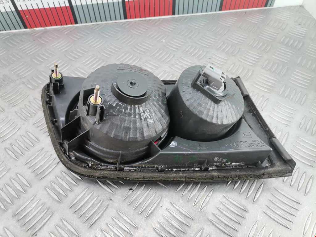 Фонарь задний внутренний правый MAZDA Mazda 6 GG 2000-2007