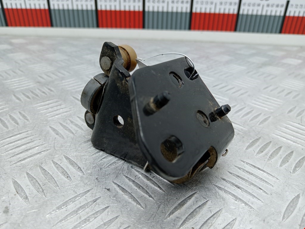 Ролик двери сдвижной (левый/правый средний верхний/нижний) CITROEN Berlingo 1996-2012