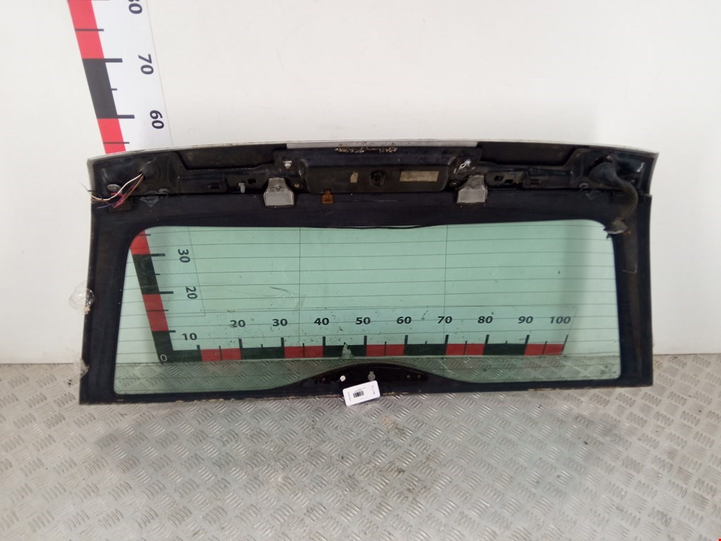 Стекло заднее BMW 3er E46 1998-2006