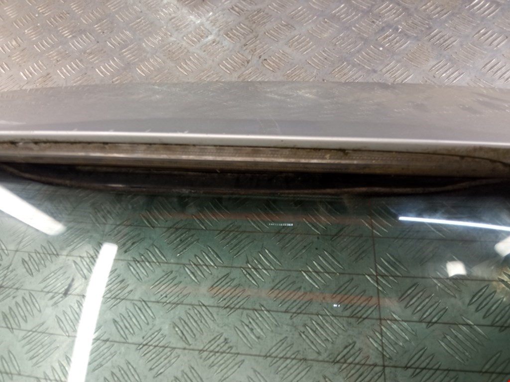 Стекло заднее BMW 3er E46 1998-2006