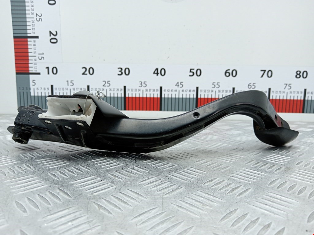 Педаль тормоза VOLKSWAGEN Passat B5 1997-2005