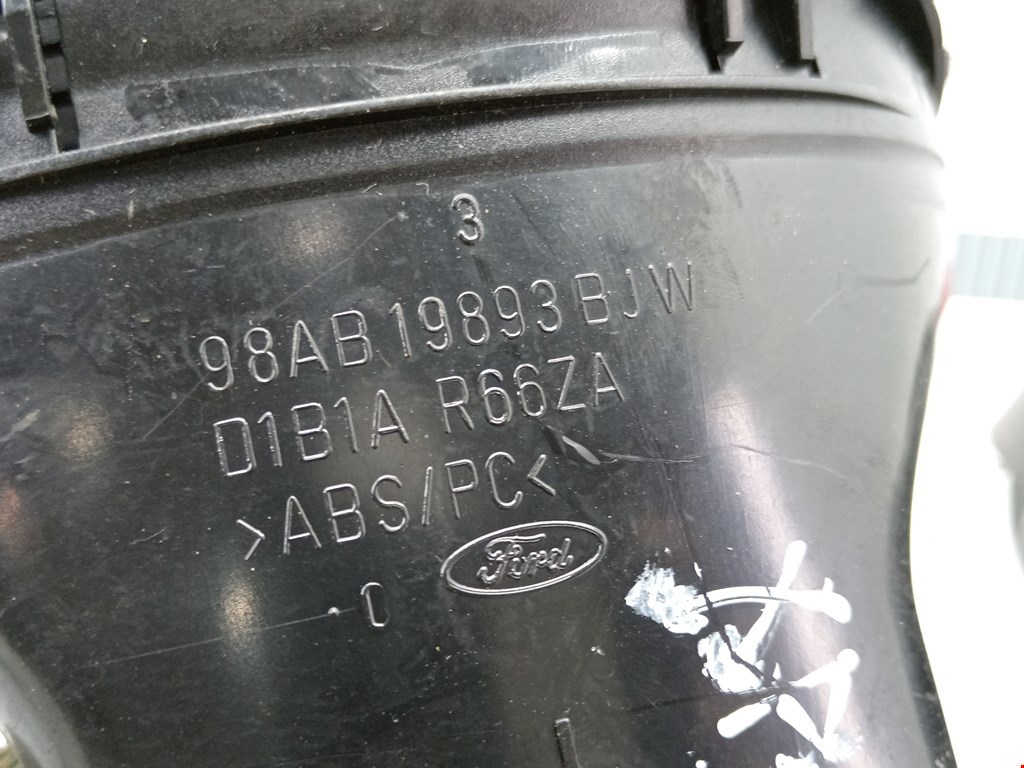 Дефлектор воздушный FORD Focus I 1998-2005