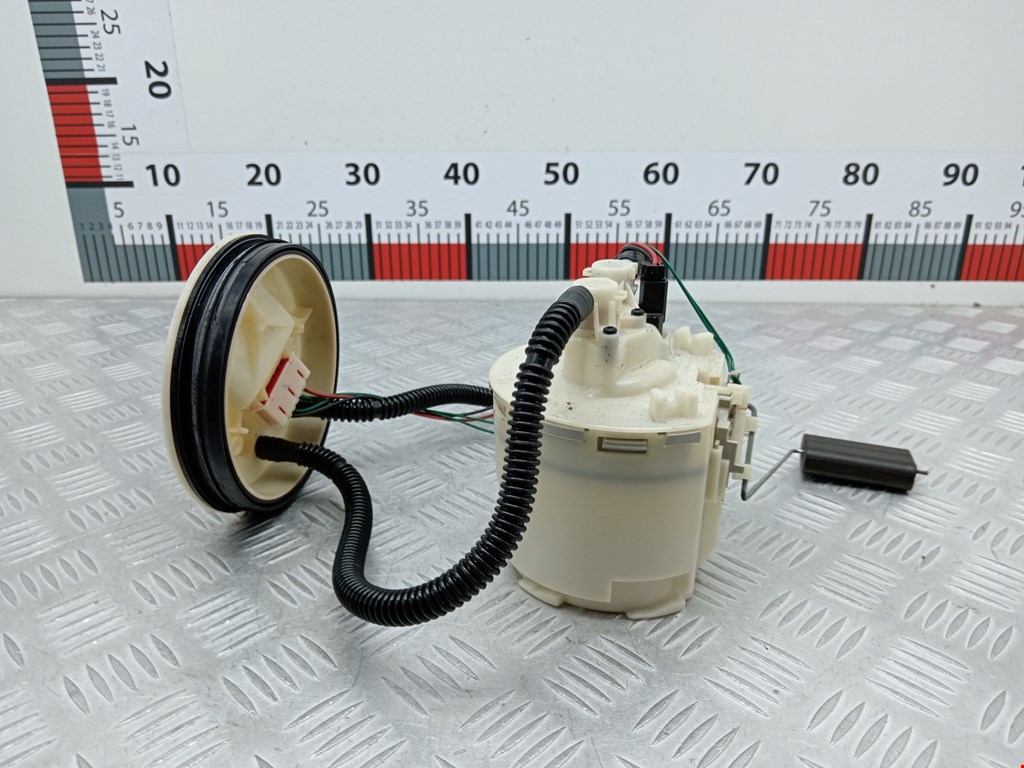 Насос топливный (электрический) FORD Focus I 1998-2005