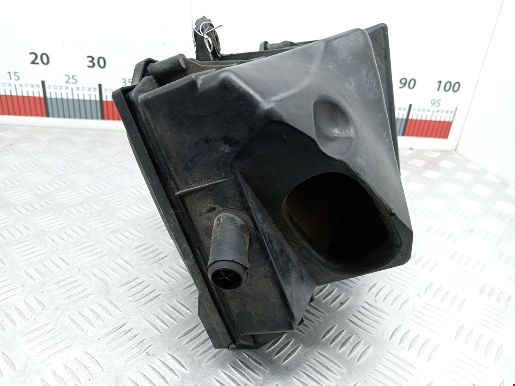 Корпус воздушного фильтра AUDI A3 8L 1996-2003