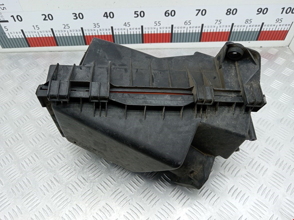 Корпус воздушного фильтра AUDI A3 8L 1996-2003