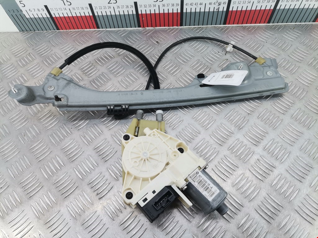 Стеклоподъемник задний левый RENAULT Laguna 2007-2015