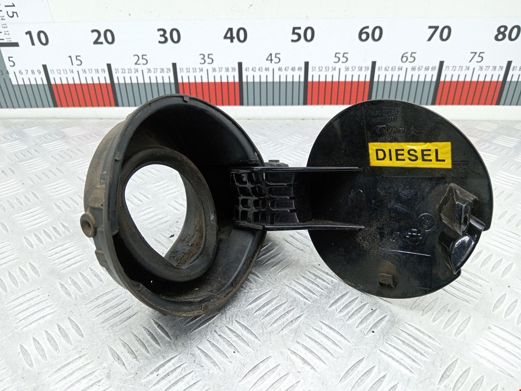 Лючок бензобака CITROEN C4 I 2004-2014