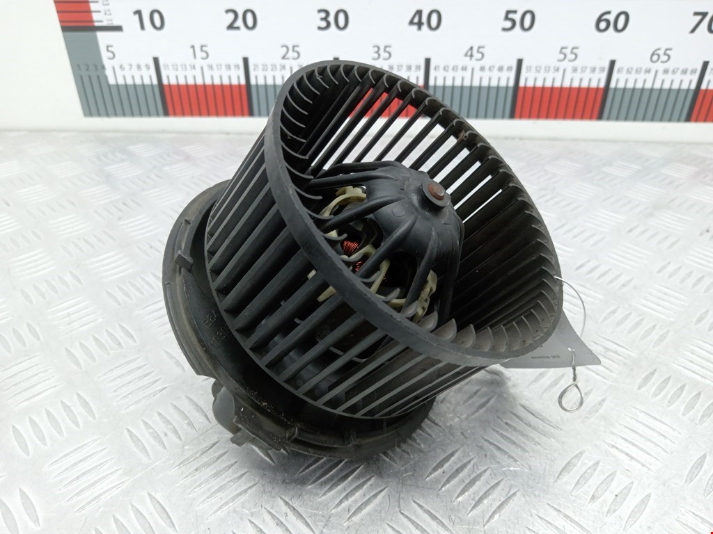 Моторчик (мотор) отопителя салона RENAULT Megane II 2002-2009