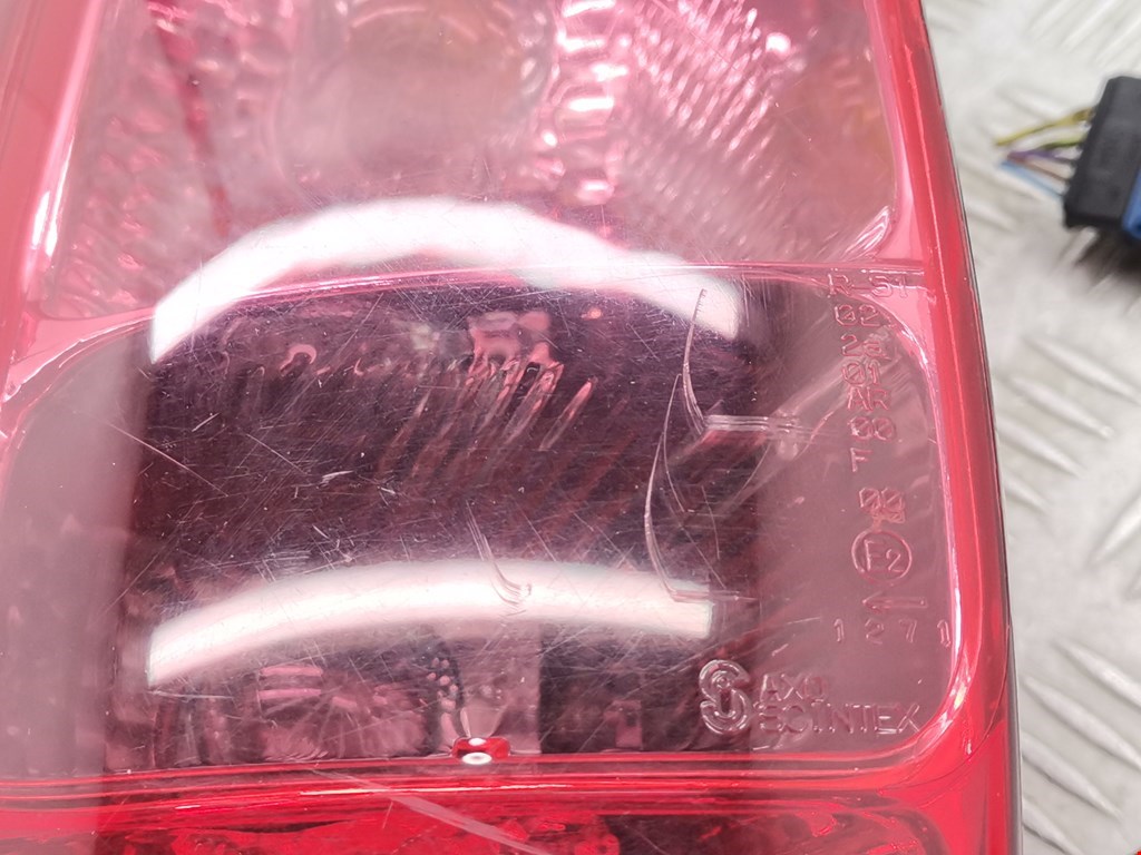 Фонарь задний левый PEUGEOT 807 2002-2014