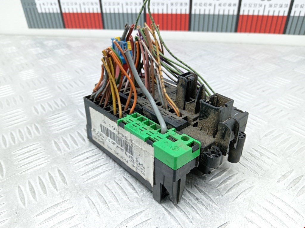 Датчик уровня в бачок омывателя PEUGEOT 406 1995-1999