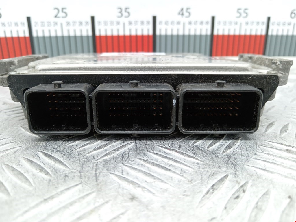 Блок управления двигателя (ЭБУ) RENAULT Megane III 2009-2016