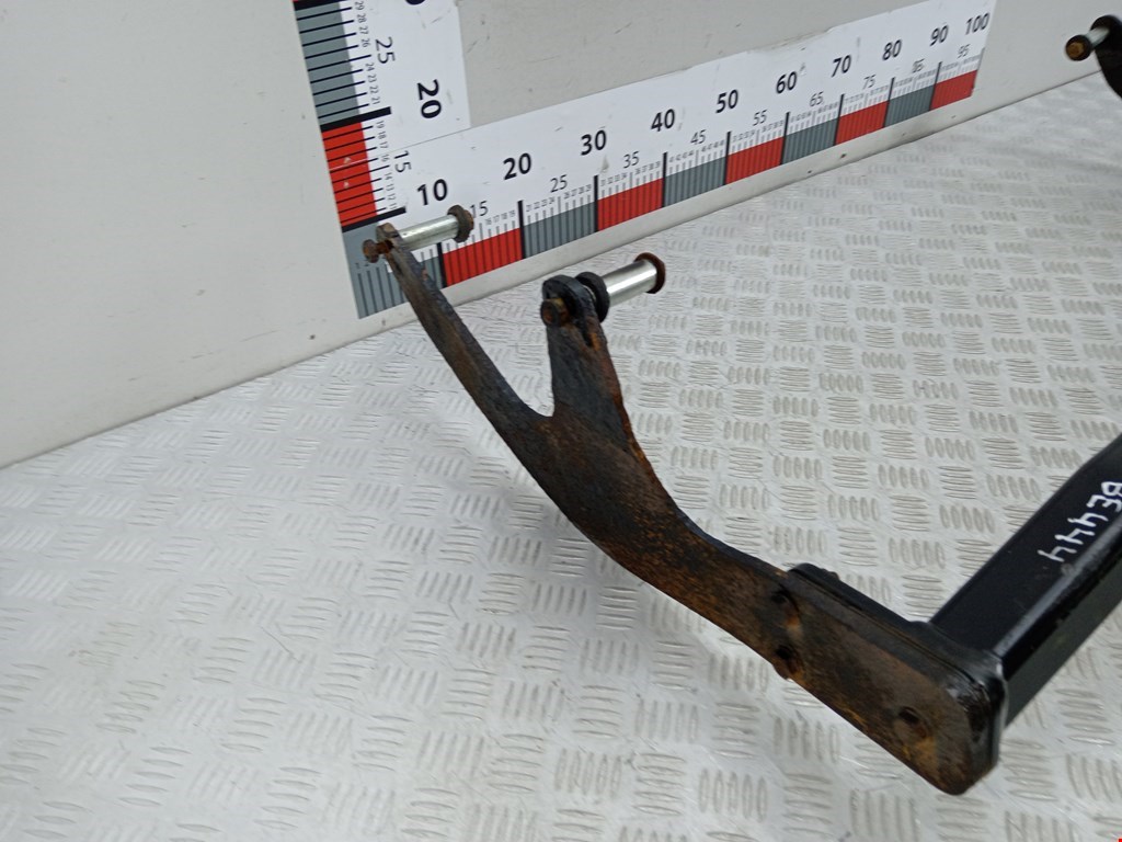 Фаркоп (прицепное устройство) DACIA Logan I 2006-2012