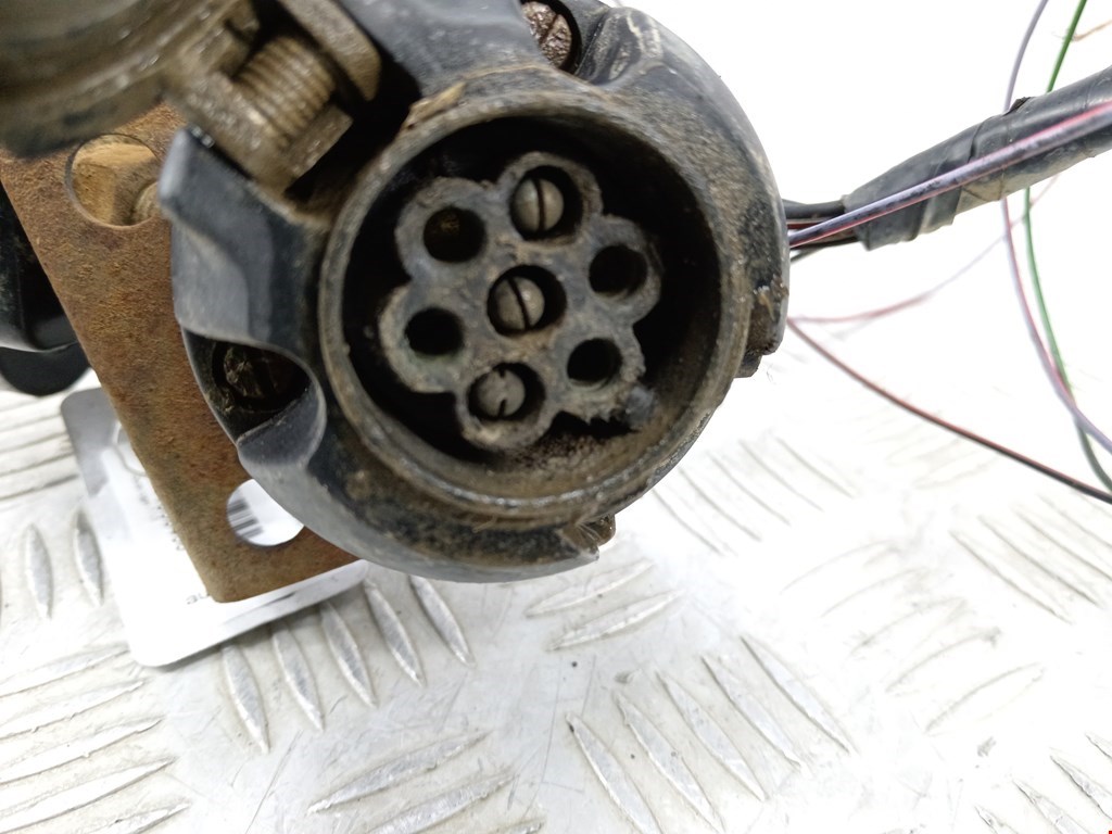 Фаркоп (прицепное устройство) DACIA Logan I 2006-2012